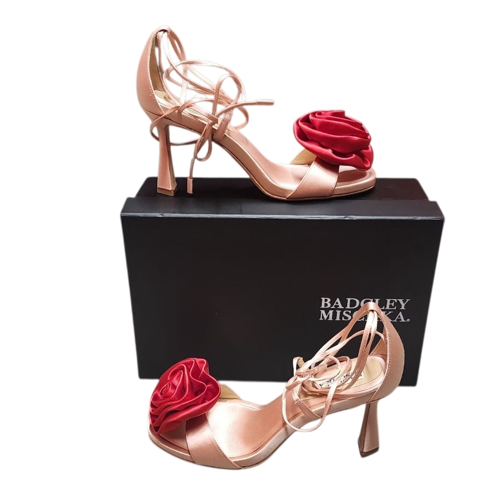 Badgley Mischka Janelle Ankle Tie Rose Gold Heels with Red Floral Accent NIB